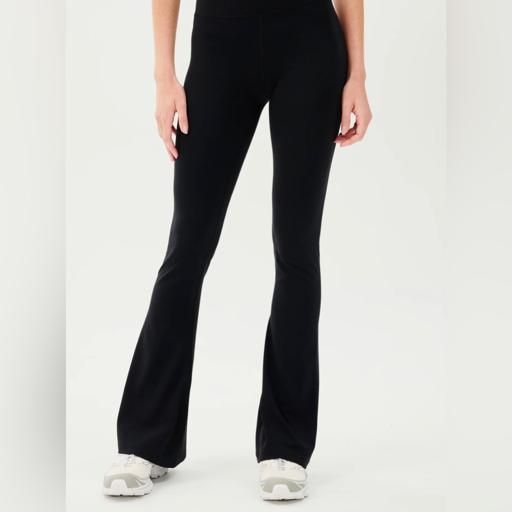 Splits59 Black Raquel High Waisted Flared Legging - Cropped